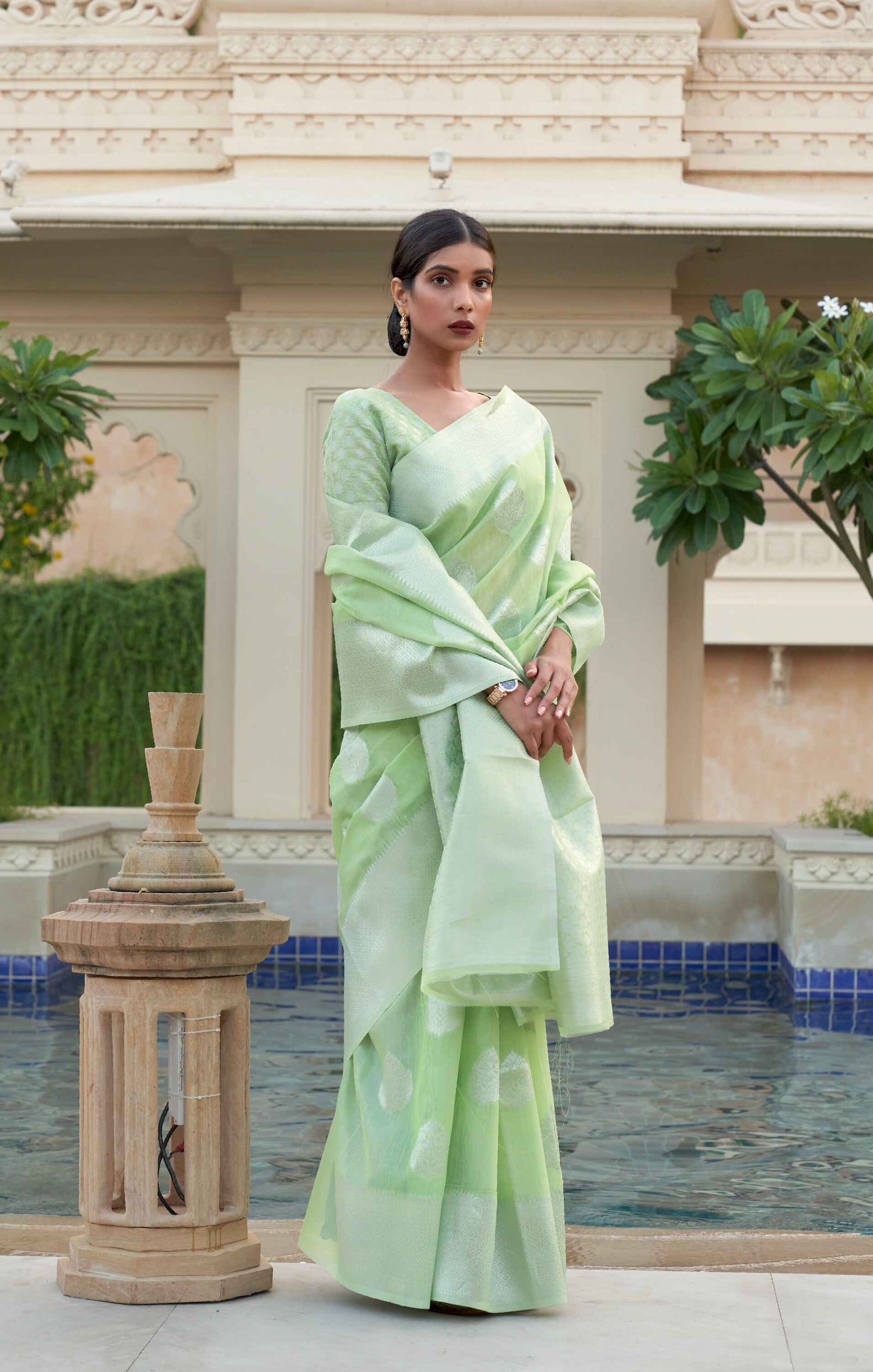 Pure Linen Banarasi Soft Silk Sarees