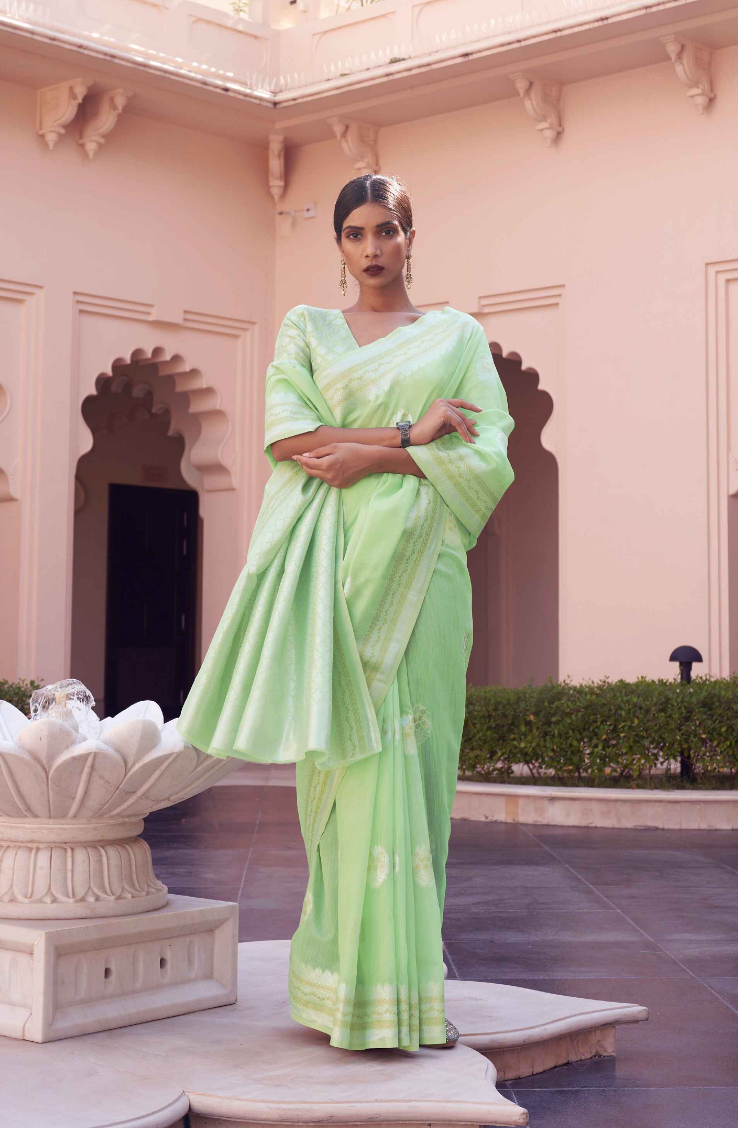 Light Green Georgette Saree On Linen With Traditional Motif Zari Border