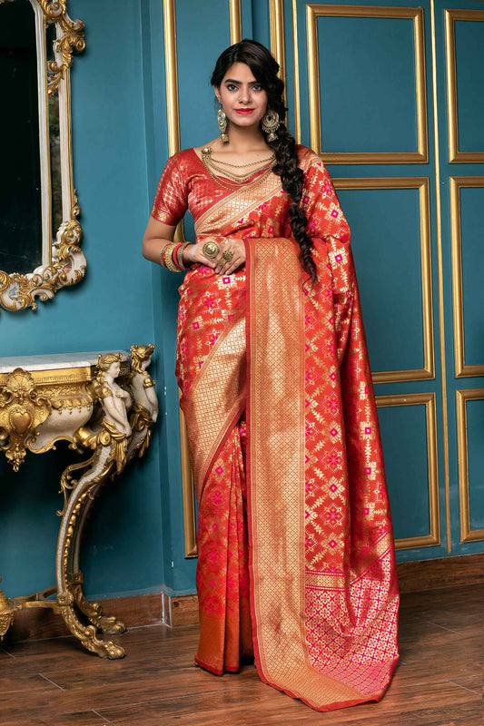 Red Benarasi Weaving Silk Saree