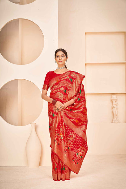 Banarasi Patola Pattern Silk Sarees With Patola & Banarasi Unstitched Blouse